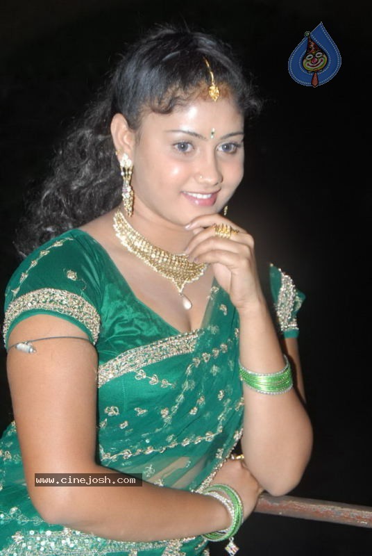 Amruthavalli New Stills - 30 / 56 photos