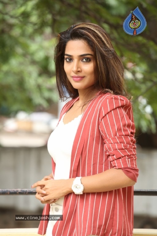 Anagha Stills - 8 / 21 photos