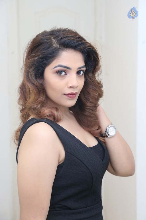 Anamika New Photos - 2 / 21 photos