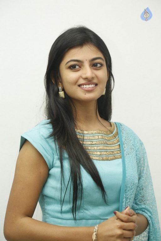 Anandhi Latest Photos - 12 / 38 photos