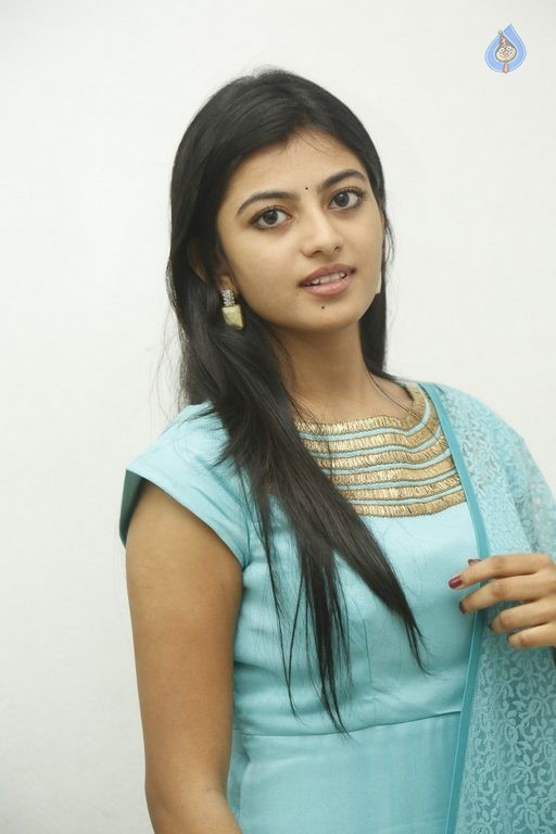 Anandhi Latest Photos - 13 / 38 photos