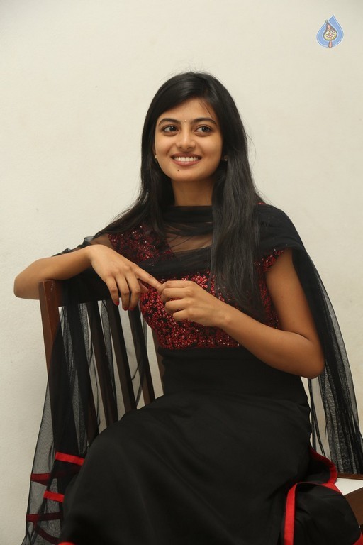 Anandhi Photos - 9 / 41 photos