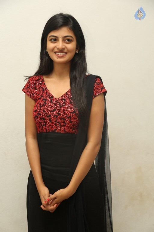 Anandhi Photos - Photo 15 of 41