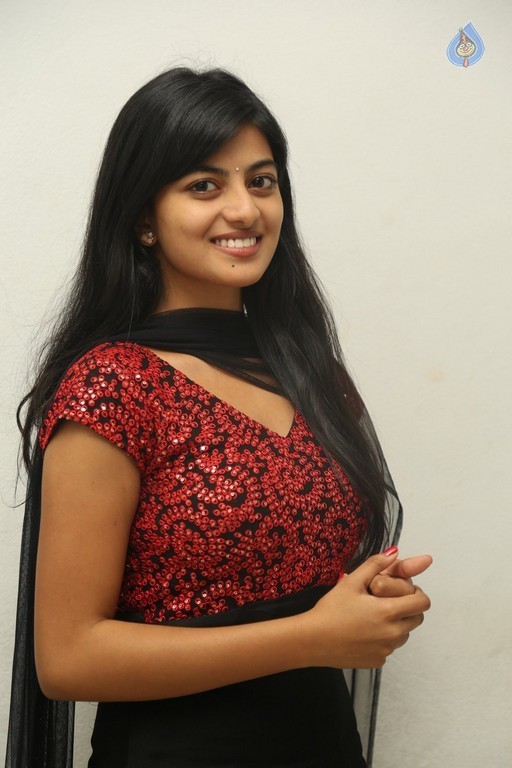 Anandhi Photos - 25 / 41 photos