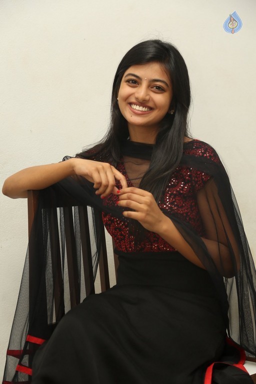 Anandhi Photos - 40 / 41 photos