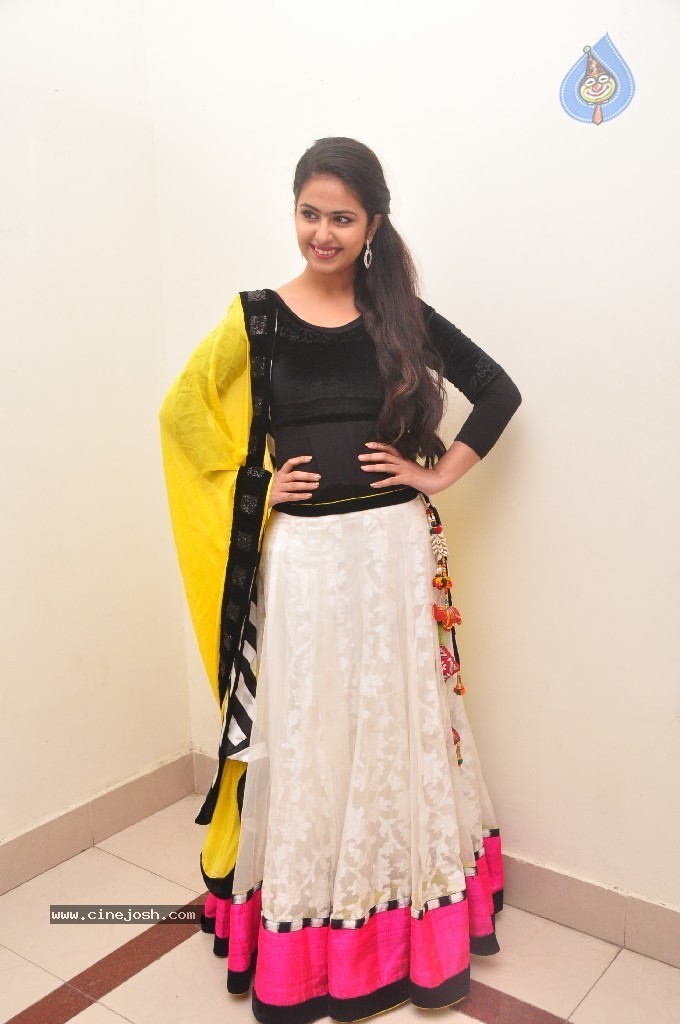 Avika New Pics - 29 / 64 photos