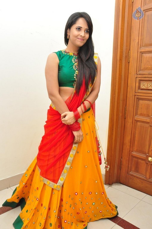 Anasuya Bharadwaj Photos - 26 / 29 photos