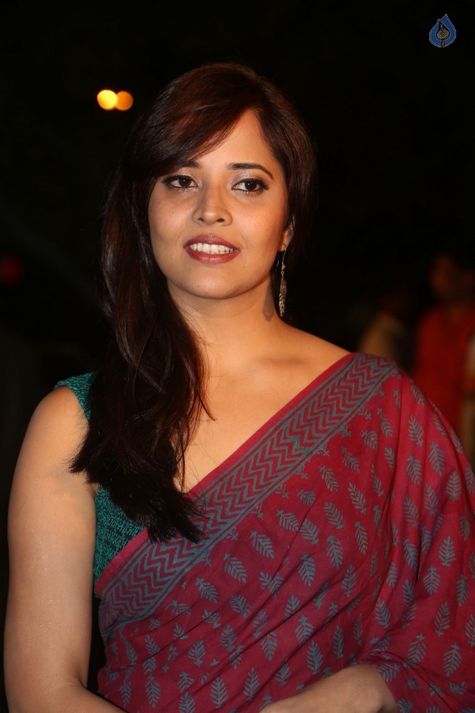 Anasuya Gallery - 49 / 51 photos