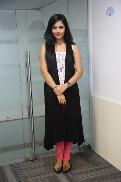 Anasuya Latest Photos - 27 / 40 photos