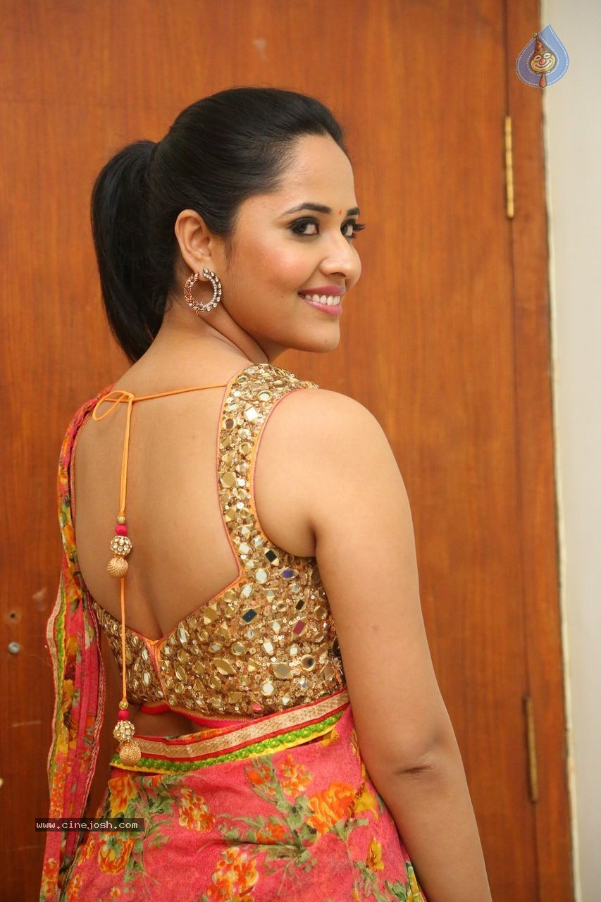 Anasuya Latest Pics - 26 / 100 photos