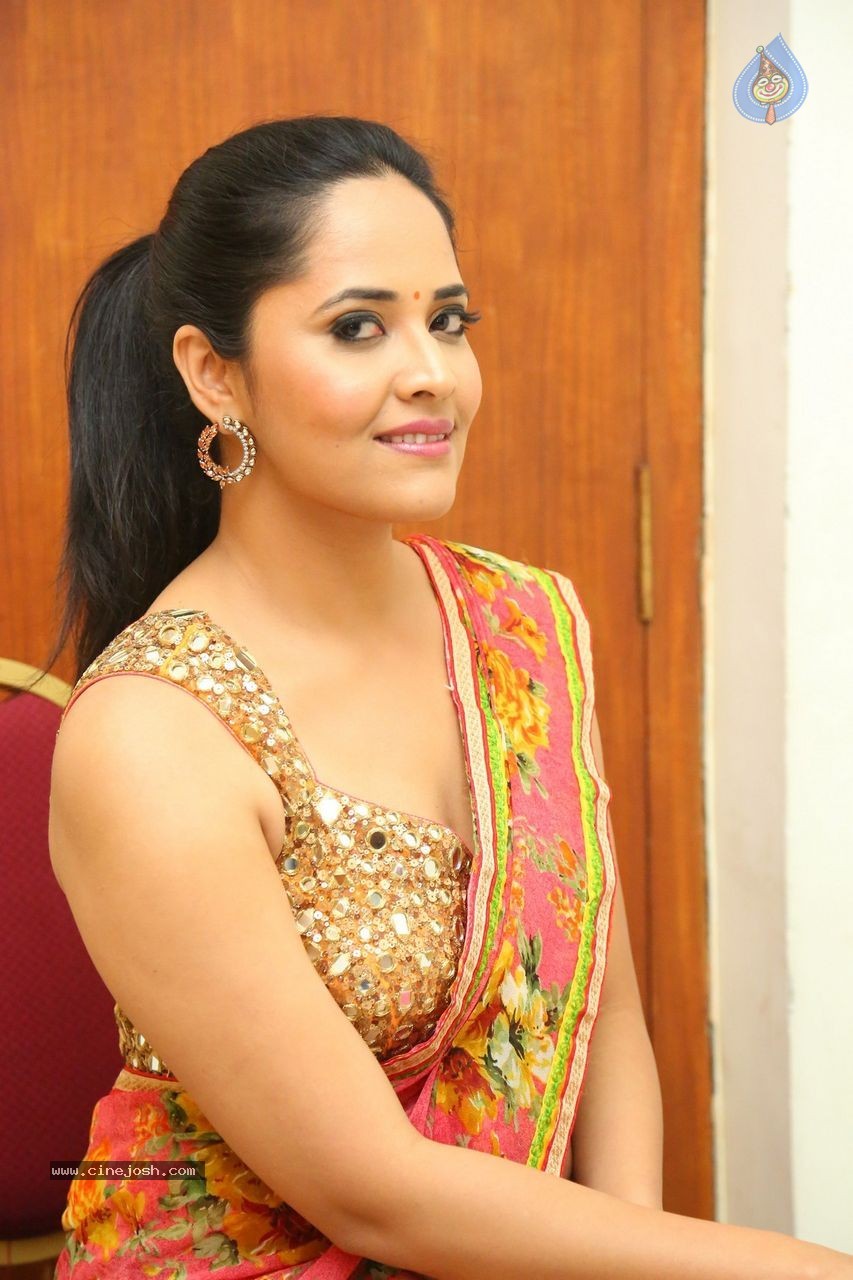 Anasuya Latest Pics - 45 / 100 photos