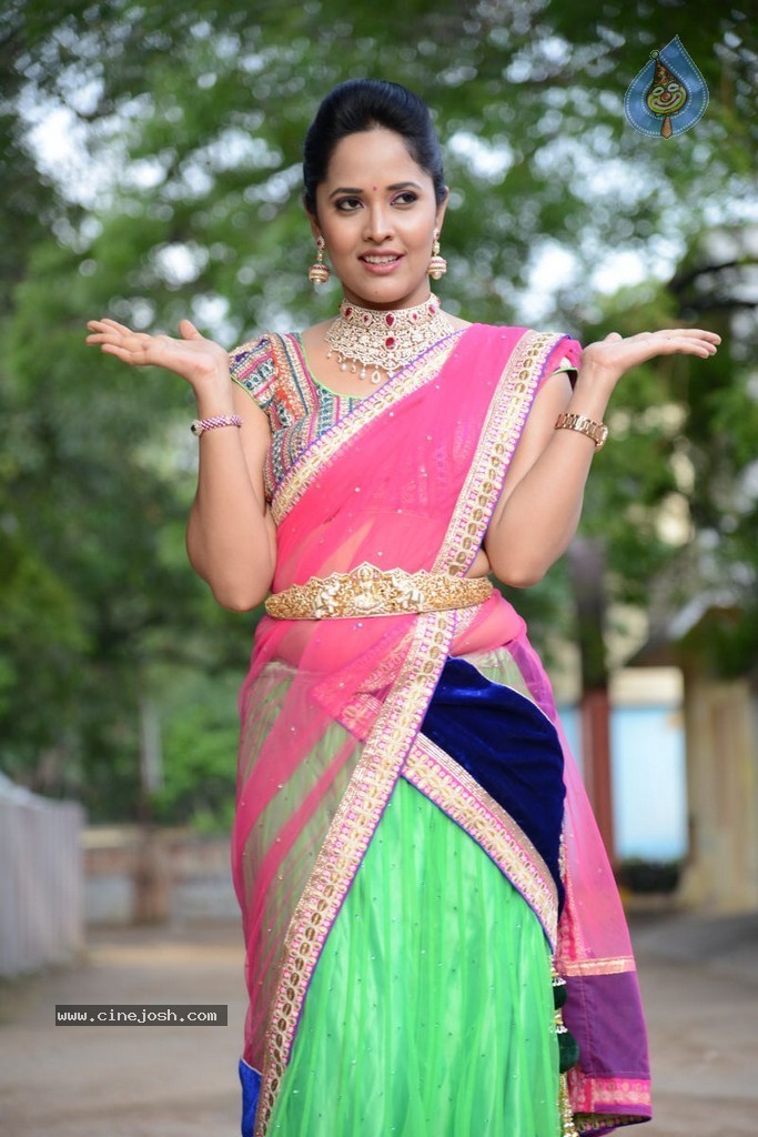 Anasuya Latest Stills - 22 / 57 photos