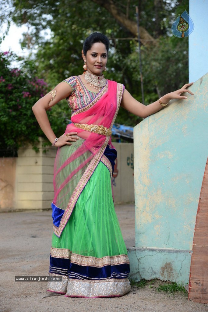 Anasuya Latest Stills - 26 / 57 photos