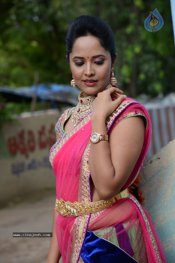 Anasuya Latest Stills - 37 / 57 photos