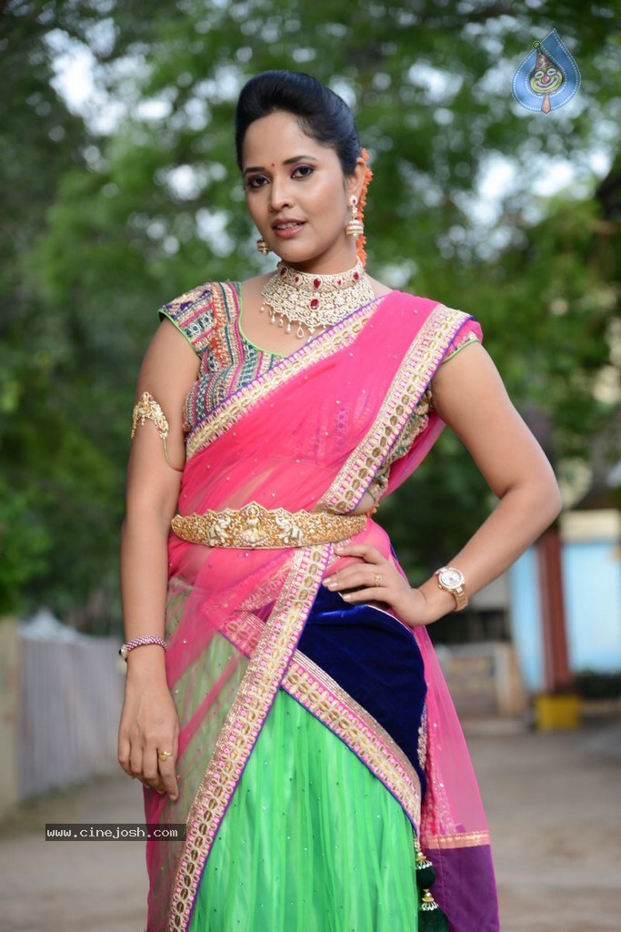 Anasuya Latest Stills - 47 / 57 photos