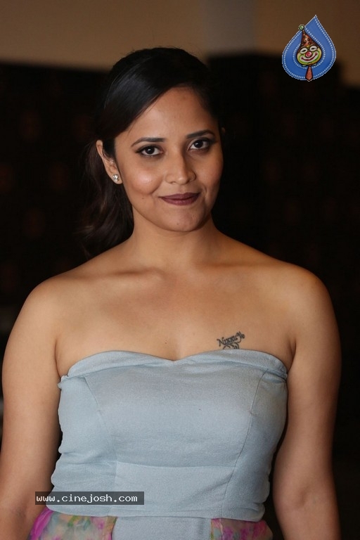 Anchor Anasuya Bharadwaj Photo Stills | Glamour ladies, Behind ear tattoo,  Indian beauty