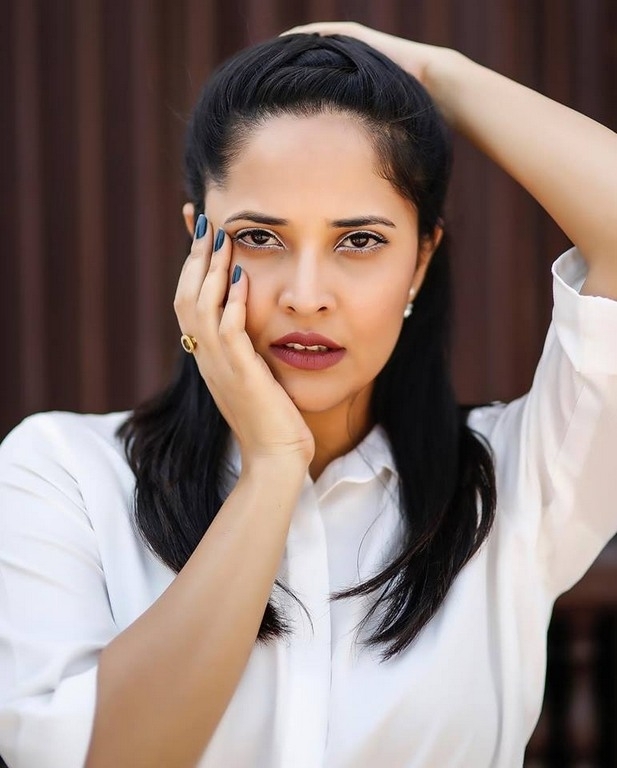 Anasuya Photos - 4 / 10 photos