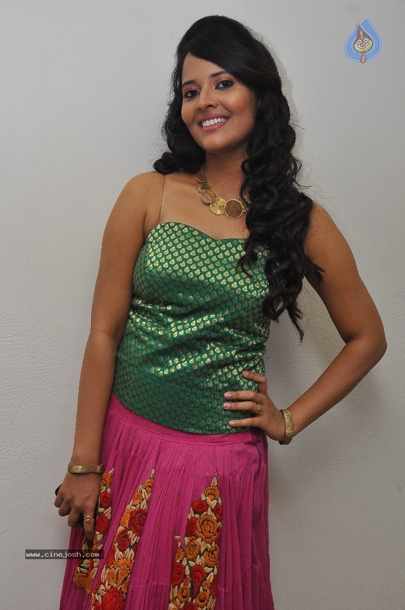 Anasuya Stills - 27 / 44 photos