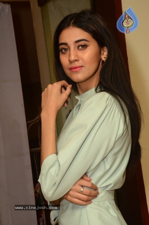 Andleeb Zaidi Stills - 1 / 36 photos