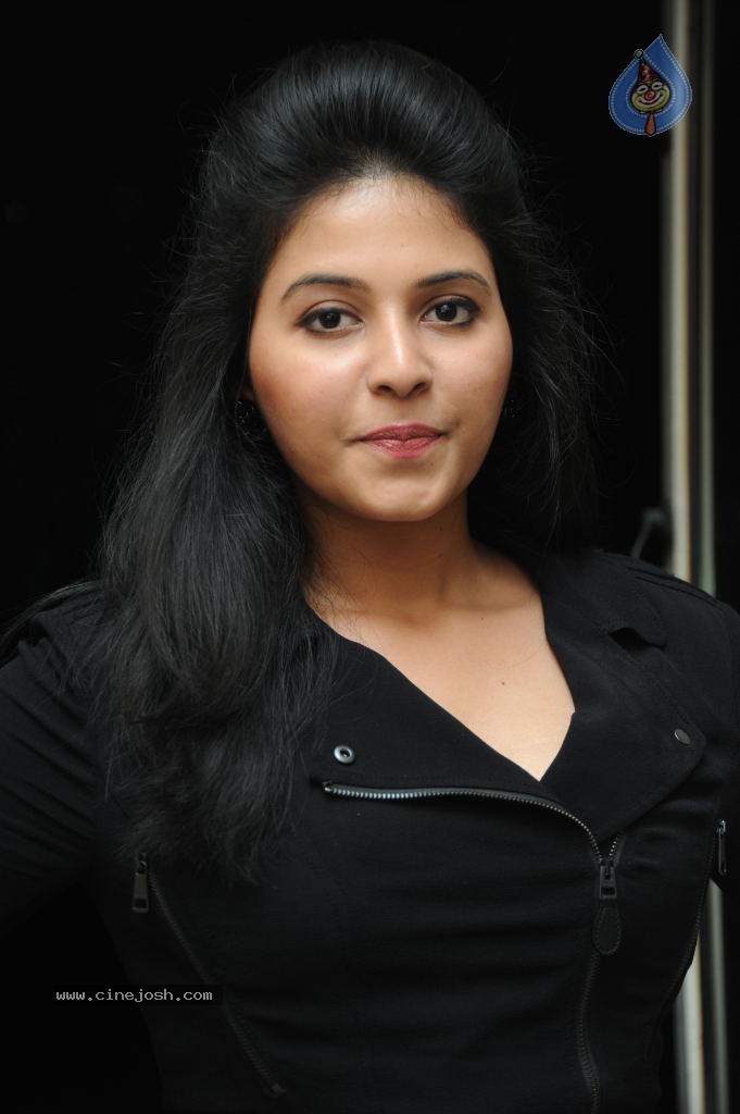 Anjali Latest Images - 91 / 152 photos