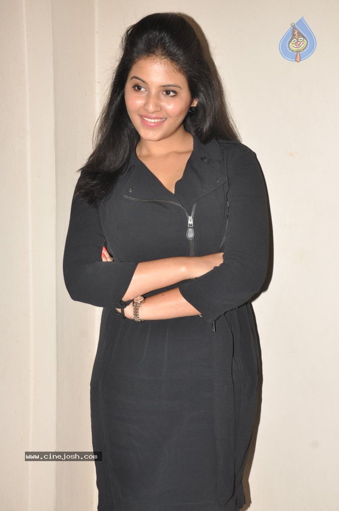 Anjali Latest Images - 115 / 152 photos