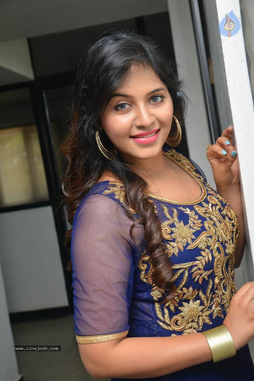 Anjali Latest Photos - 65 / 93 photos