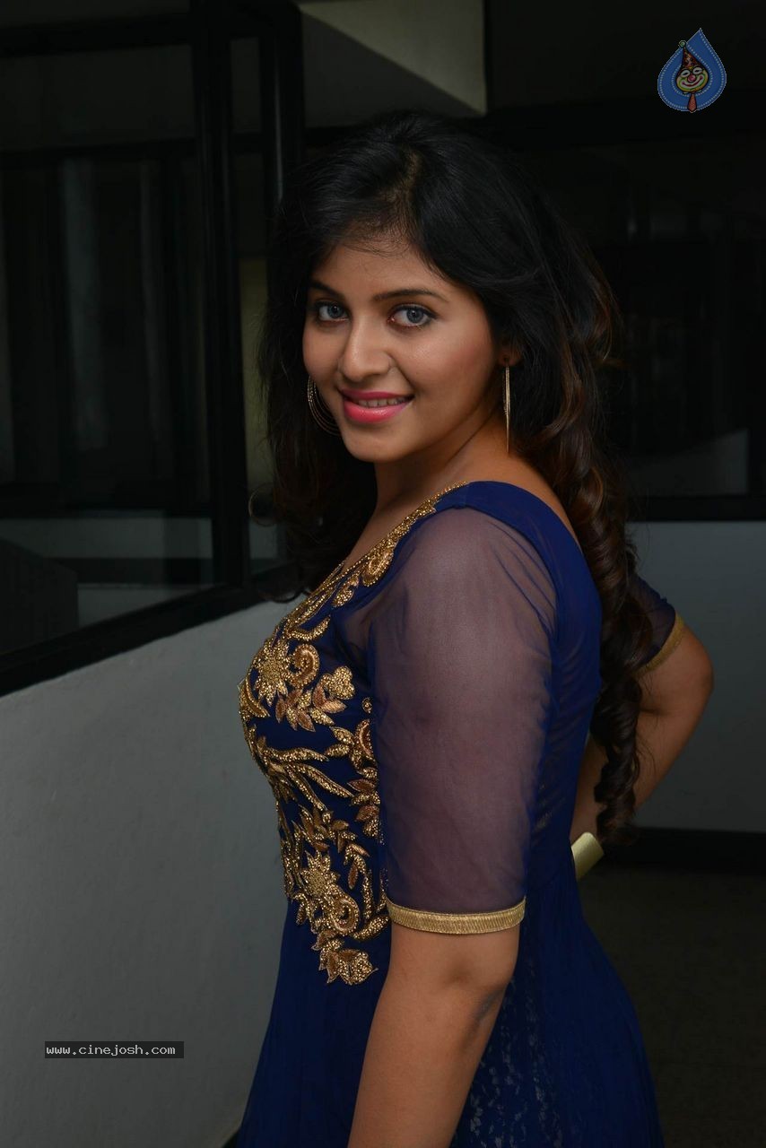 Anjali Latest Photos - 67 / 93 photos