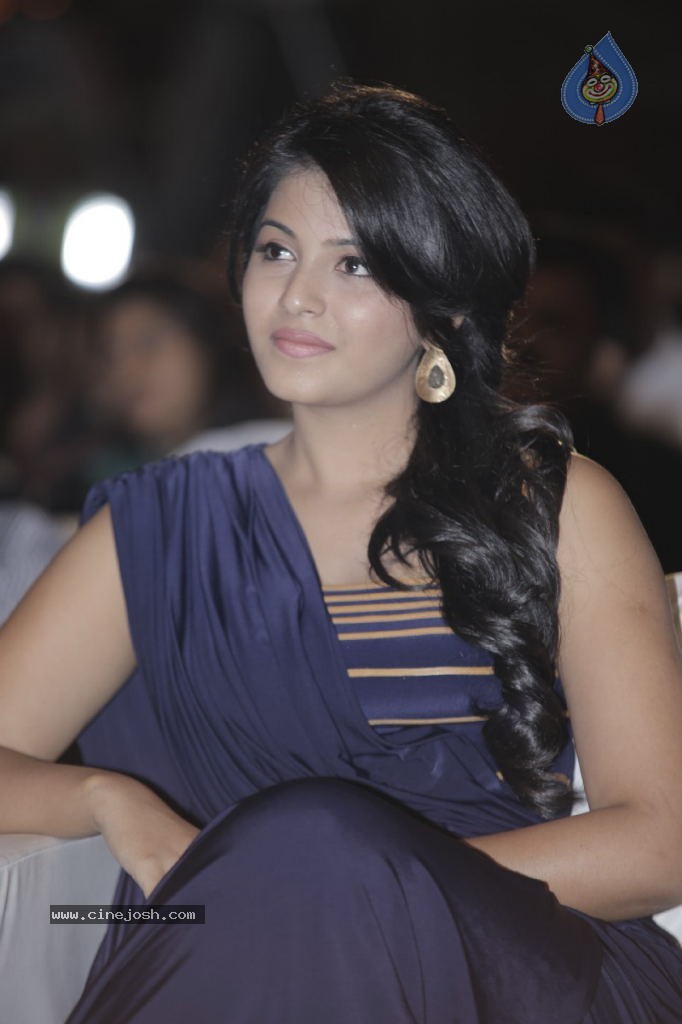 Anjali Latest Stills - 18 / 101 photos