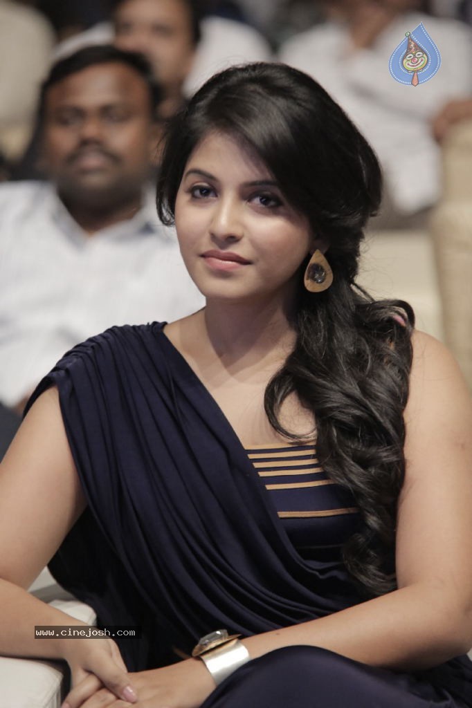 Anjali Latest Stills - 39 / 101 photos