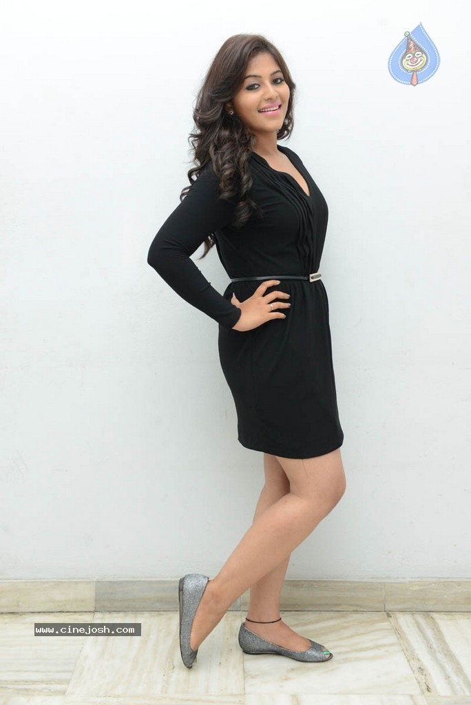 Anjali Latest Stills - 70 / 141 photos