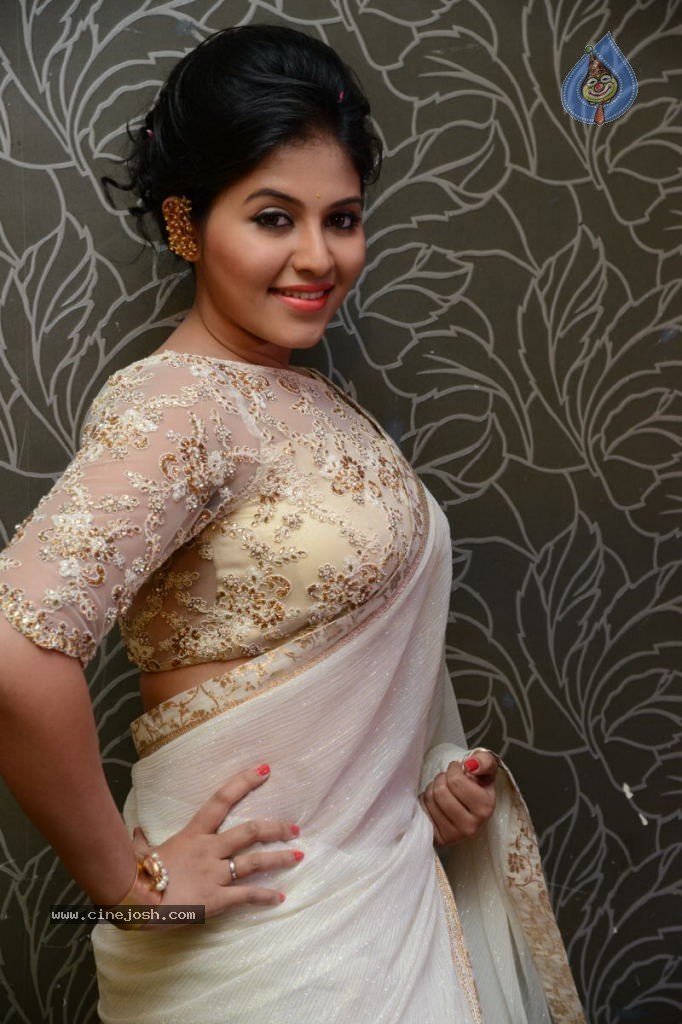 Anjali Latest Stills - 64 / 135 photos