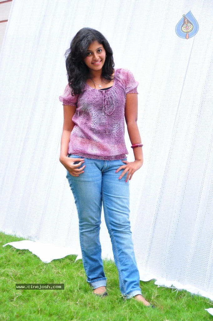 Anjali Latest Stills - 71 / 72 photos