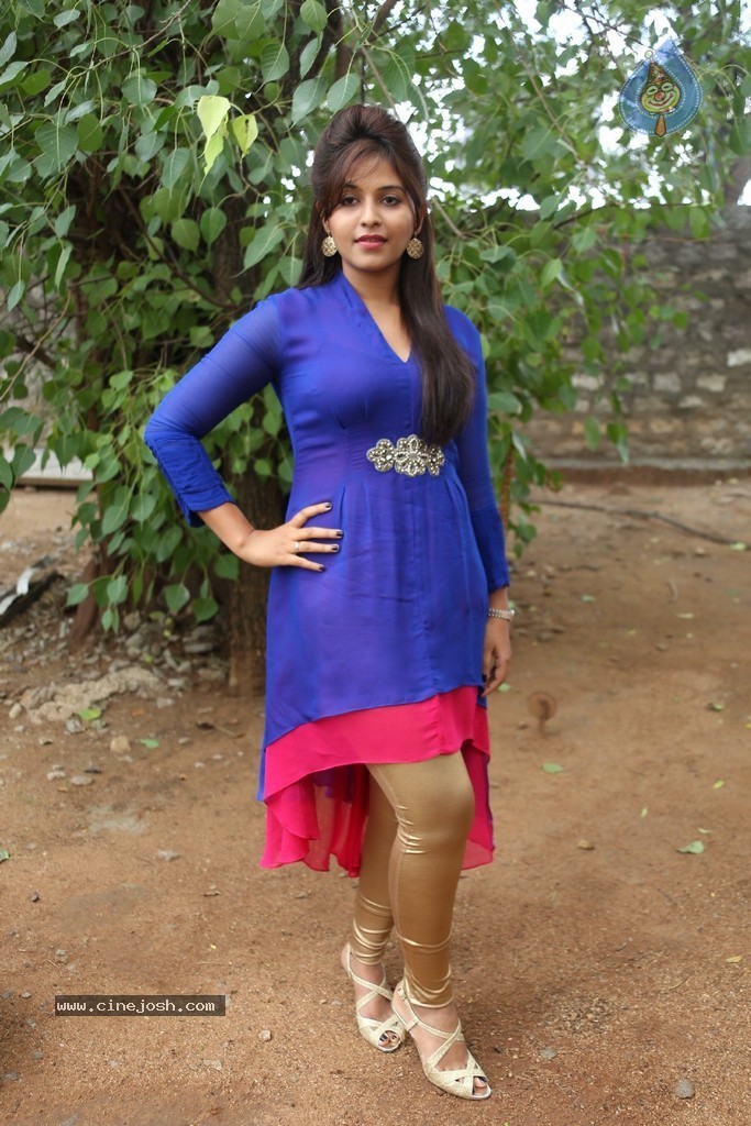 Anjali Pics - 75 / 86 photos