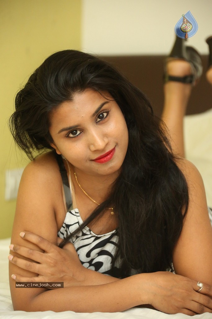 Anjali Stills - 76 / 77 photos