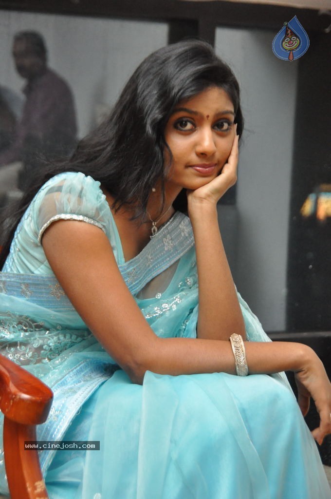 Anjana Hot Pics - 4 / 50 photos