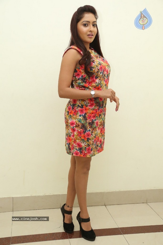 Anjana Stills - 17 / 88 photos