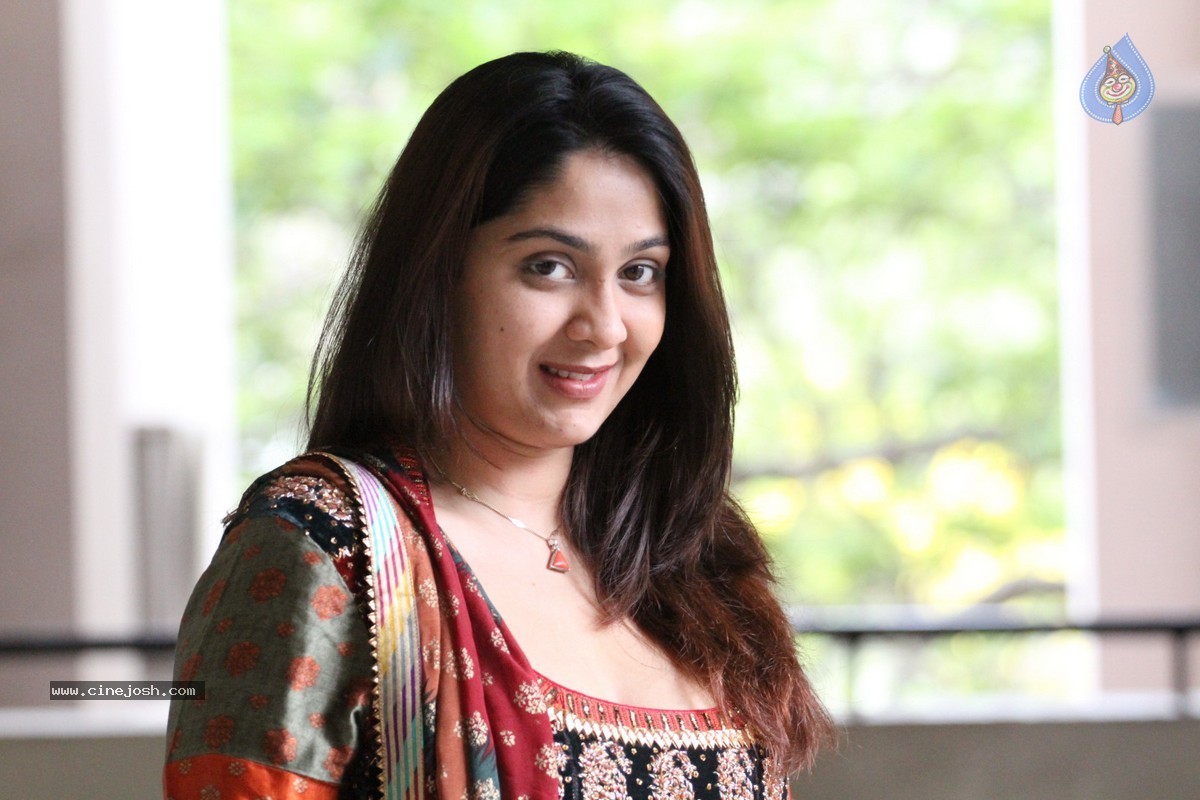 Ankitha Latest Stills - 23 / 96 photos