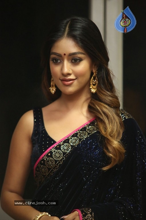 Anu Emmanuel Photos - 26 / 32 photos