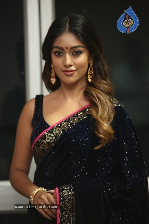 Anu Emmanuel Photos - 27 / 32 photos