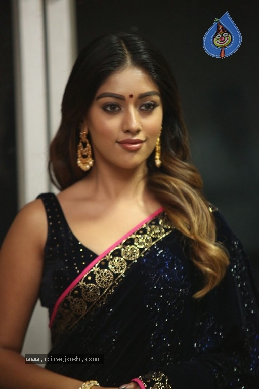 Anu Emmanuel Photos - 29 / 32 photos