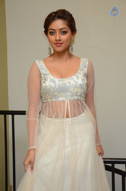 Anu Emmanuel Pics - 49 / 58 photos