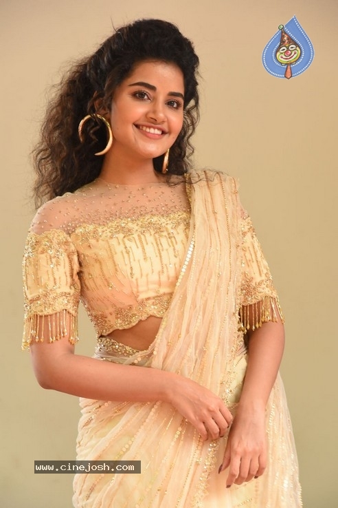 Anupama Latest Pics - 21 / 42 photos