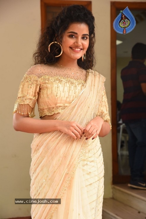 Anupama Latest Pics - 30 / 42 photos