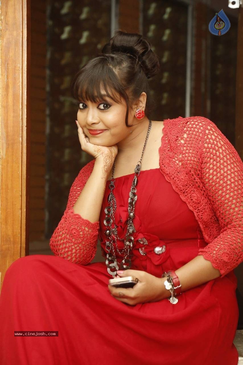 Anusha New photos - 41 / 58 photos