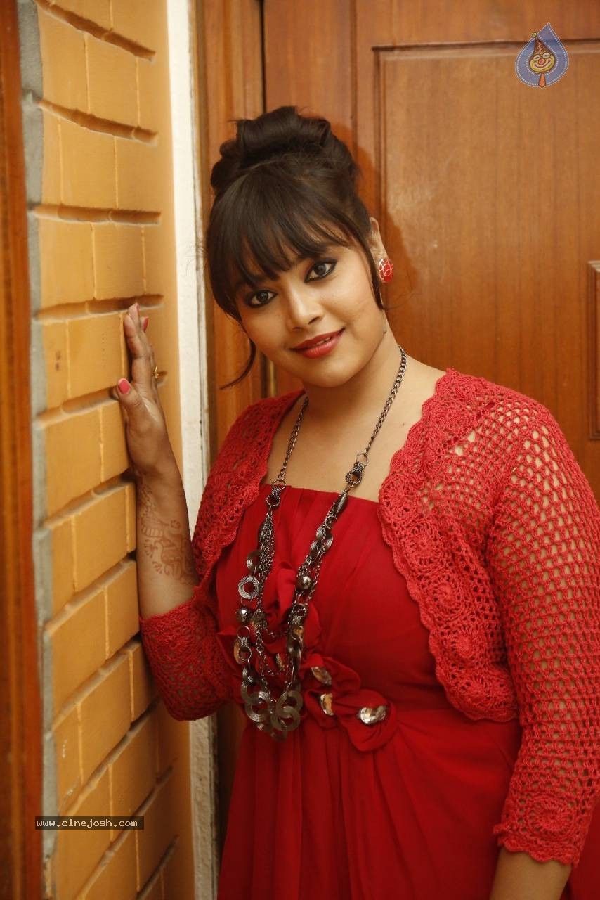 Anusha New photos - 53 / 58 photos