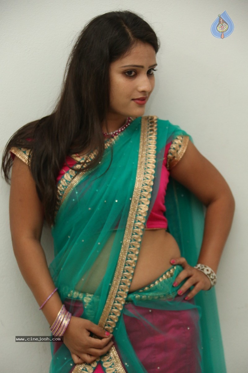 Anusha New Stills - 171 / 184 photos