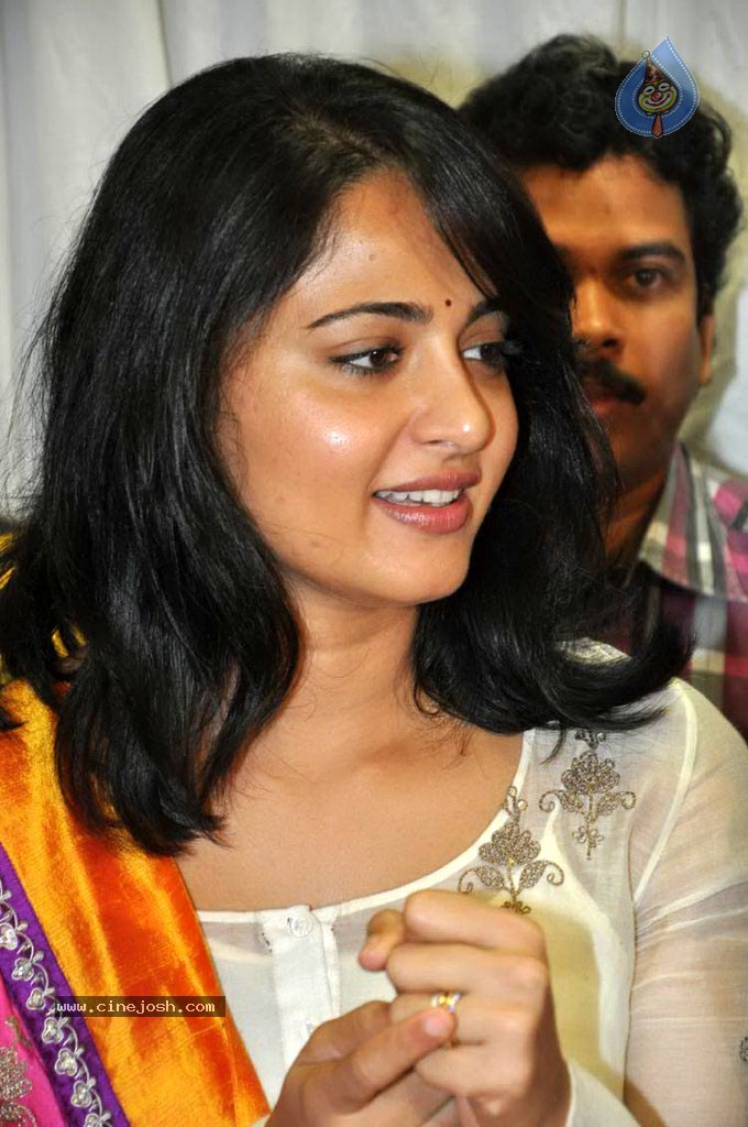 Anushka Latest Photos - 58 / 73 photos