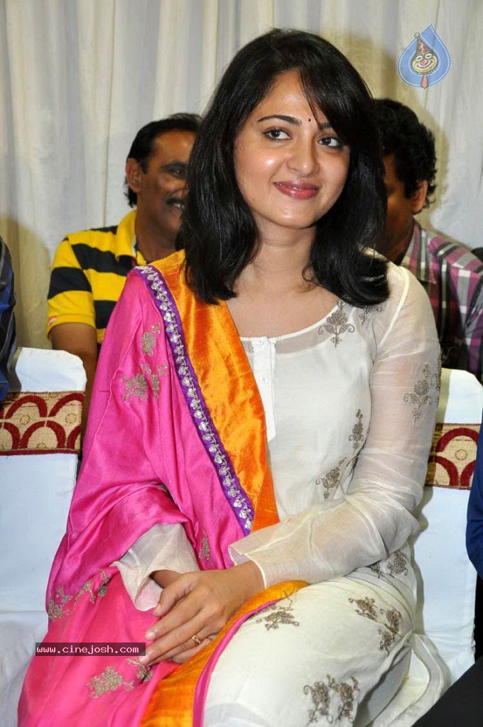 Anushka Latest Photos - 66 / 73 photos