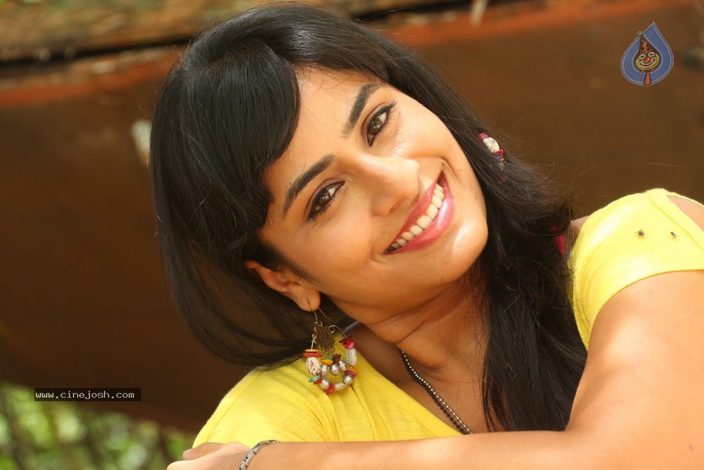 Aparna Stills - 10 / 64 photos