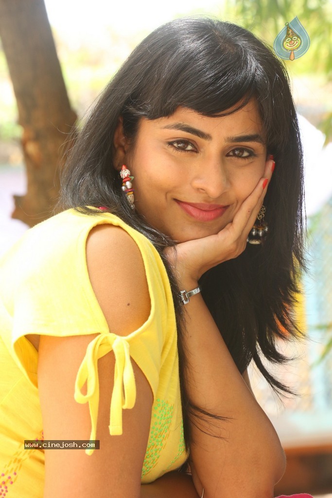 Aparna Stills - 36 / 64 photos